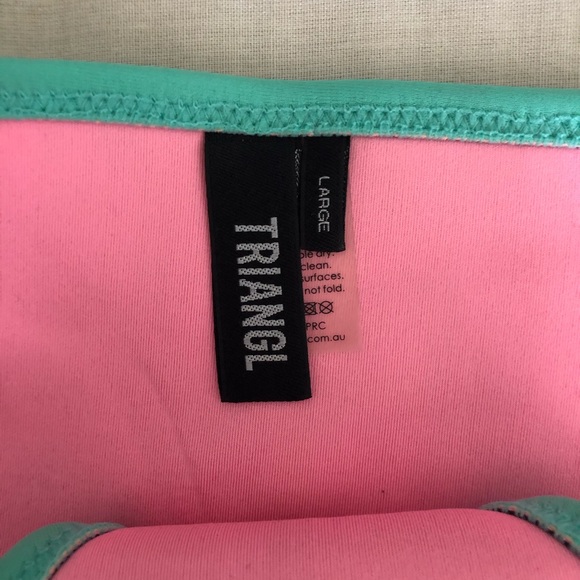 TRIANGL Bikini - Picture 2 of 3